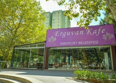 Esenyurt Belediyesi Erguvan Kafe’yi hizmete açtı
