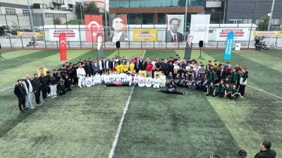 Esenyurt Belediyesi’nden amatör spor kulüplerine malzeme desteği
