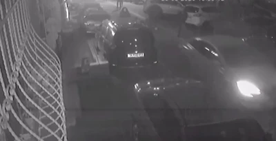 Esenyurt&rsquo;ta film sahnelerini aratmayan &ccedil;atışma; o anlar kamerada
