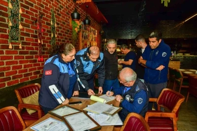Esenyurt’ta hijyen alarmı: Sağlıksız şartlarda üretim yapan restorana en üst sınırdan ceza
