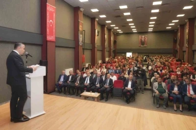 Esenyurt&rsquo;ta Kağıt Kalem Oyunları Turnuvası finali d&uuml;zenlendi
