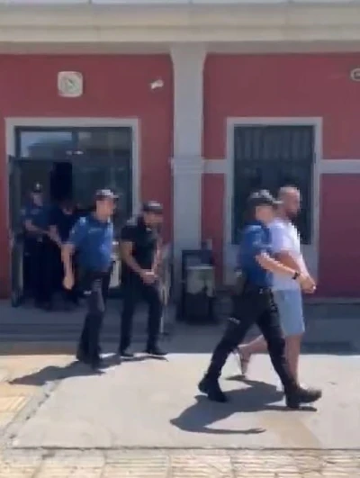 Esenyurt’ta polise saldıran şahıslar tutuklandı
