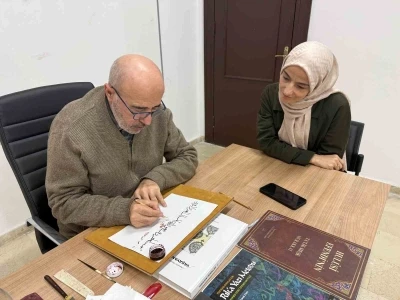 Esenyurt&rsquo;ta yeni hattatlar yetişiyor
