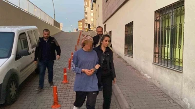 Eşini &ouml;ld&uuml;ren kadının cezası değişmedi
