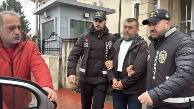 Eşini ve MHP il&ccedil;e başkanını &ouml;ld&uuml;ren emekli polis adliyeye sevk edildi
