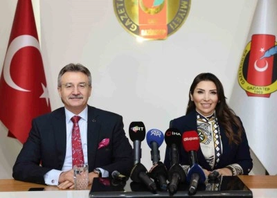 Eski bakan K&uuml;rşad T&uuml;zmen ve DAİMFED y&ouml;netiminden GGC&rsquo;ye ziyaret