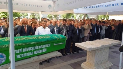 Eski belediye başkanı Hüsamettin Çetinbulut son yolculuğuna uğurlandı
