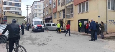 Eskişehir&rsquo;de ara&ccedil; yayalara &ccedil;arptı: 2&rsquo;si ağır 3 yaralı
