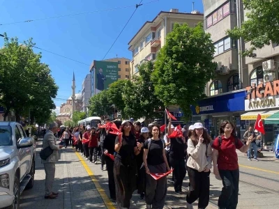 Eskişehir&rsquo;de &rsquo;Gen&ccedil;lik Haftası&rsquo; coşkusu
