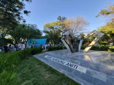 Eskişehir&rsquo;de Kırım Tatar Milli Bayrak G&uuml;n&uuml; coşkuyla kutlandı
