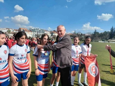 Eskişehir&rsquo;de Okul Sporları Ragbi heyecanı sona erdi
