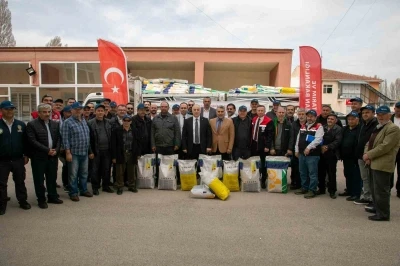 Eskişehir&rsquo;de &uuml;reticilere hise destekli yağlık ay&ccedil;i&ccedil;eği tohumu
