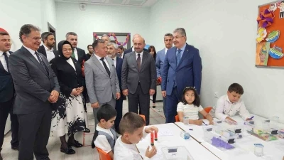 Eskişehir&rsquo;de Z&uuml;beyde Hanım &Ouml;zel Eğitim Anaokulu&rsquo;nun yeni binası t&ouml;renle a&ccedil;ıldı
