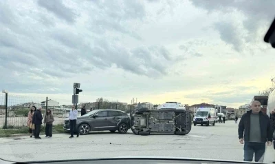 Eskişehir&rsquo;e 4 aracın karıştığı kazada 7 kişi yaralandı
