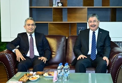 Eskişehir Valisi Dr. Erdin&ccedil; Yılmaz, g&ouml;revine yeni atanan Başsavcı Ferhat Deniz&rsquo;i ziyaret etti
