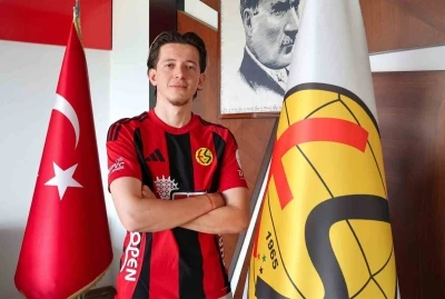 Eskişehirspor&rsquo;dan h&uuml;cum hattına takviye
