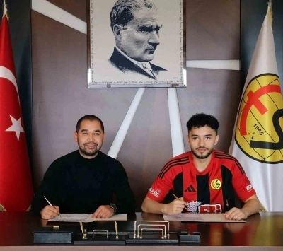 Eskişehirspor, Mert Başer&rsquo;i kadrosuna kattı
