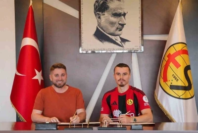 Eskişehirspor, sol bek Sarper &Ccedil;ağlar&rsquo;ı kadrosuna kattı

