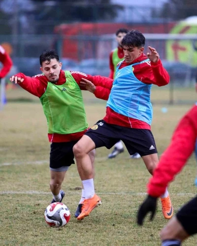 Eskişehirspor&rsquo;un ma&ccedil; hazırlıkları s&uuml;r&uuml;yor
