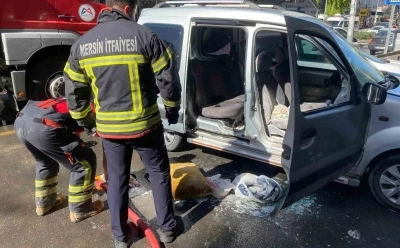 Esnafın zamanında müdahalesi aracın yanmasını önledi
