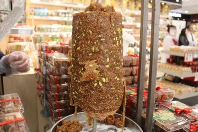 Et değil, tatlı döner
