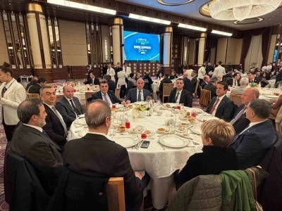 ETSO Başkanı Saim &Ouml;zakalın, "Emek sofrası" iftar programına katıldı
