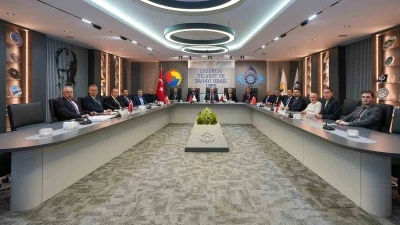 ETSO y&ouml;netimi toplandı

