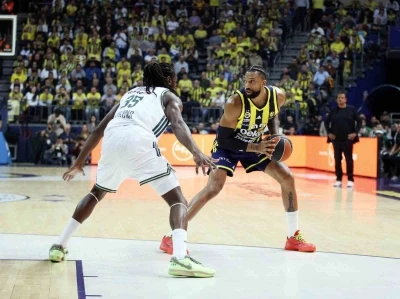 Euroleague: Fenerbah&ccedil;e: 77 - Panathinaikos: 81
