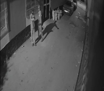 Ev kurşunlayan iki şüpheliden biri yakalandı
