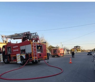 Ev ve dorsede çıkan yangın korkuttu
