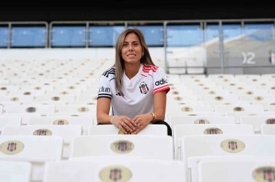 Evdokia Popadinova Beşiktaş’ta
