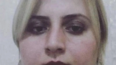 Evinde &ouml;l&uuml; bulunan kadının katil zanlısı komşusu &ccedil;ıktı