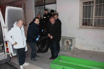 Evinde sahte i&ccedil;ki i&ccedil;ti, saatler sonra &ouml;l&uuml; bulundu
