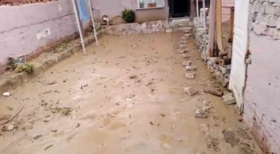 Evini su basan vatandaş isyan etti: &quot;Benim oyum nereye gidiyor&quot;
