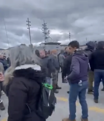 Eylemden sonra kapılar a&ccedil;ıldı
