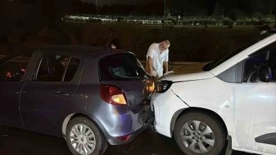 Eyüpsultan’da feci kaza... 16 araç birbirine girdi: 6 yaralı
