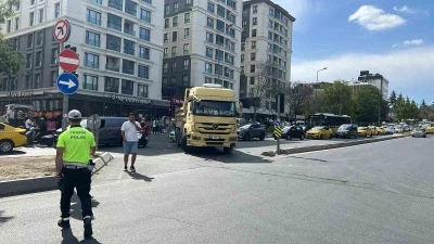 Eyüpsultan’da hafriyat kamyonu kadını ezdi
