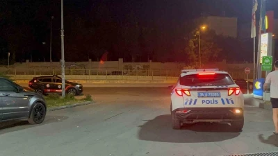 Ey&uuml;psultan&rsquo;da motosikletlilere silahlı saldırı: 3 yaralı

