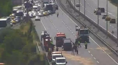 Ey&uuml;psultan&rsquo;da zincirlime trafik kazası: 6 yaralı
