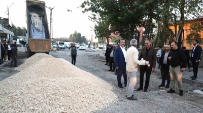 Eyyübiye’de asfalt çalışmaları
