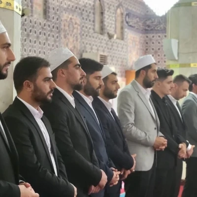 Ezanı en g&uuml;zel okumak i&ccedil;in yarıştılar
