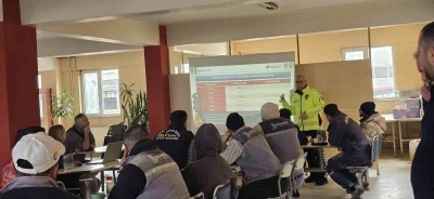 Fabrika &ccedil;alışanlarına g&uuml;venlik trafik eğitimi
