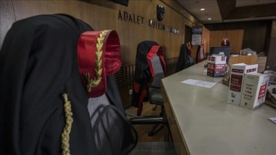 Fatih'te B&ouml;cek ailesinin &ouml;l&uuml;m&uuml;ne ilişkin davada 2 sanık 18'er yıl, otel sahibi 13 yıl hapi