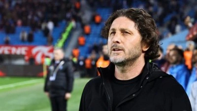 Fatih Tekke S&uuml;per Kupa &ouml;ncesi a&ccedil;ıkladı: 'G&ouml;ndermek istediğimiz oyuncular var'