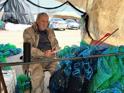 Fatsa&rsquo;da 58 yıllık balık&ccedil;ı mesleğinin başında
