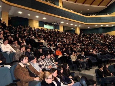 Federasyon temsilcileri &ouml;ğrenciler ile buluştu
