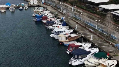 Fenerbah&ccedil;e&rsquo;de 36 yıllık amat&ouml;r balık&ccedil;ı geleneği tahliye tehlikesiyle karşı karşıya
