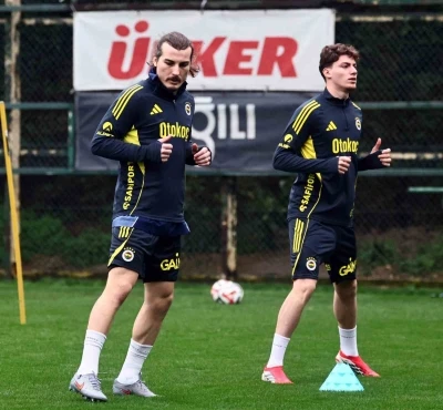 Fenerbah&ccedil;e&rsquo;de Beşiktaş derbisinin hazırlıkları devam etti
