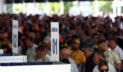 Fenerbah&ccedil;e&rsquo;de oy sayma işlemi başladı

