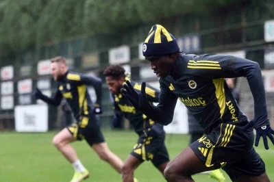 Fenerbah&ccedil;e&rsquo;de, Trabzonspor ma&ccedil;ı hazırlıkları başladı
